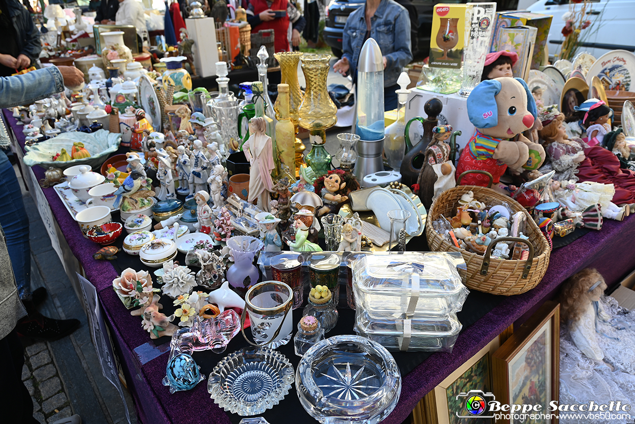 VBS_0117 - Mercatino dell'Antiquariato e dell'Hobbismo - Settembre 2024.jpg